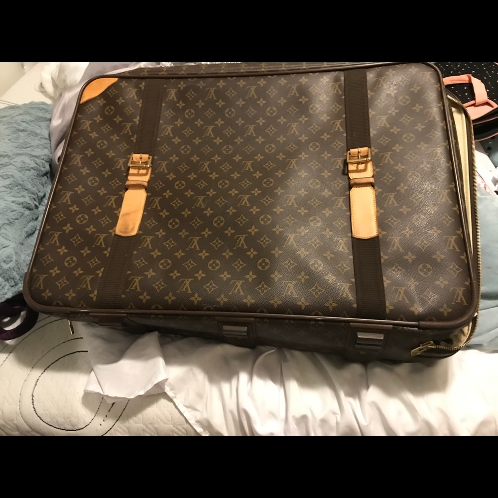 Lv authentic bag